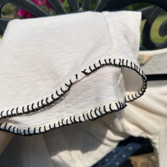 LUCKY TOP - Picture 3 of 3